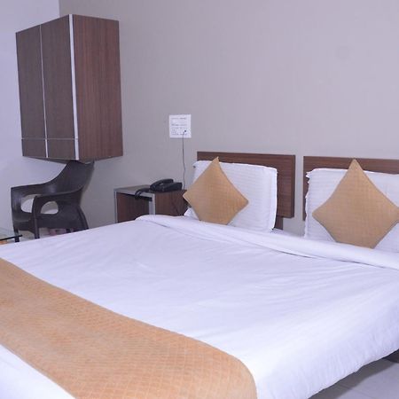 Hotel Indrani Chittorgarh Eksteriør billede