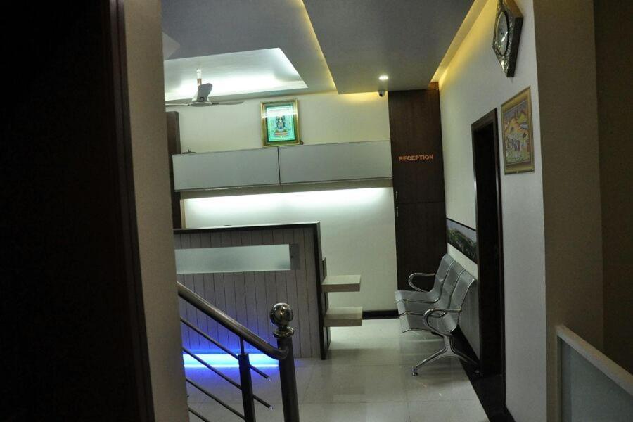 Hotel Indrani Chittorgarh Eksteriør billede